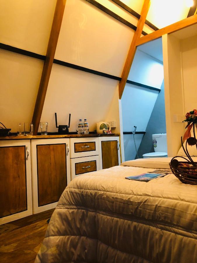 The We2 "Wildwood Elegance Escape" Bed & Breakfast Induruwa Eksteriør bilde