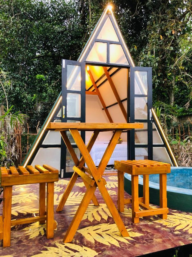 The We2 "Wildwood Elegance Escape" Bed & Breakfast Induruwa Eksteriør bilde